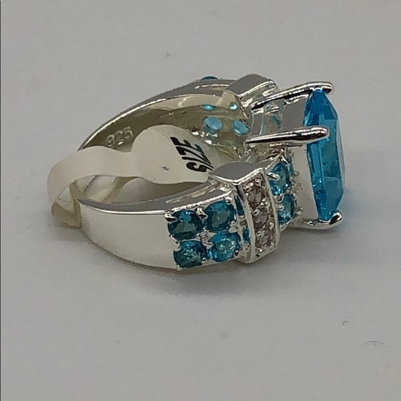 Fashion jewelry ring size 6 - Picture 3 of 4